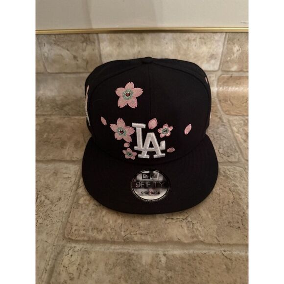 Takashi Murakami + MLB Tokyo Series 2025 New Era 9Fifty Dodgers Black Snapback - Picture 1 of 5